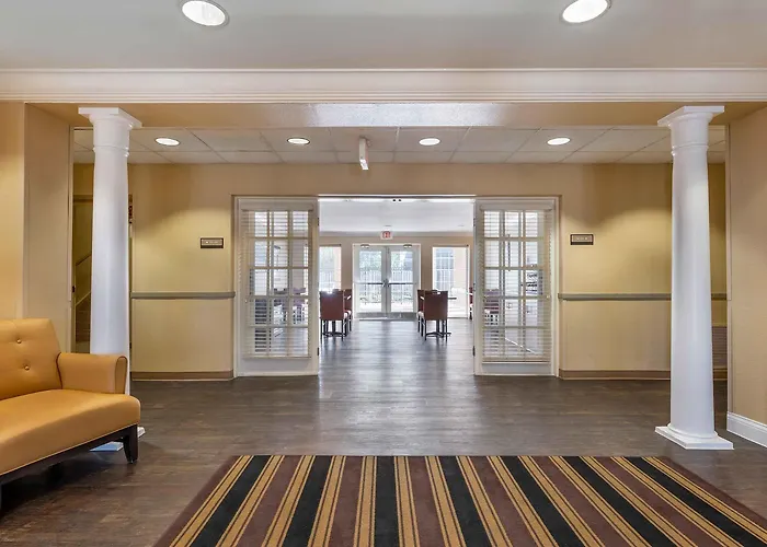 Extended America - Chicago - O'hare - Allstate Arena Hotel 2*