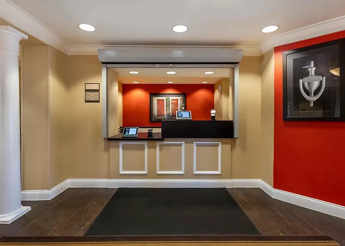 Extended America - Chicago - O'hare - Allstate Arena Hotel 2*